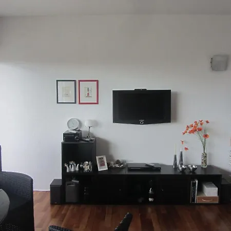 Luv-und-lee-apartment-23
